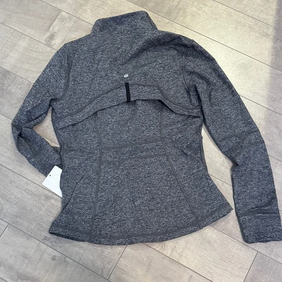 Lululemon Define Jacket - Picture 4 of 4